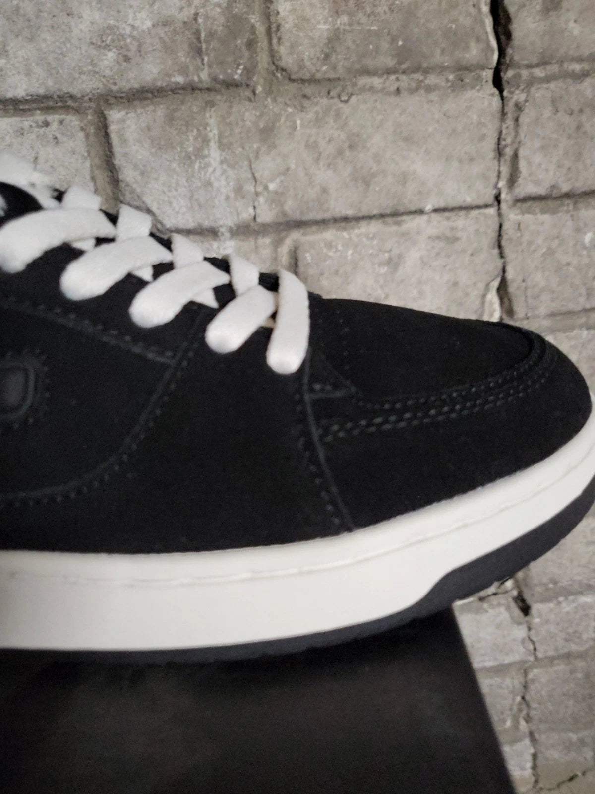 Pegador Serenus Low Suede Herren Sneaker Schwarz/Off White Gr. 40